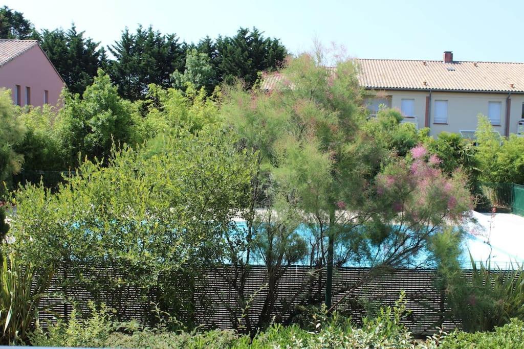 Residence Les Dunes- Appartement Avec Piscine レ・サ​​ーブル・ドロンヌ エクステリア 写真